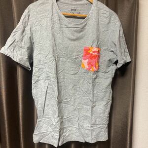 ユニクロ　迷彩ポケットTシャツ Lサイズ