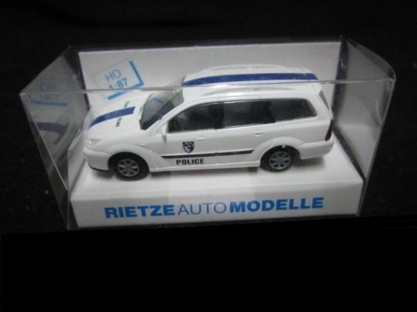 新品 ケース付き ◆ RIETZE ◆ リーツェ ◆ フォード フォーカスバン ◆ 警察パトカー ◆ 白 ◆ 1/87 ミニカー ◆ ドイツ製 ◆ ジオラマ ◆