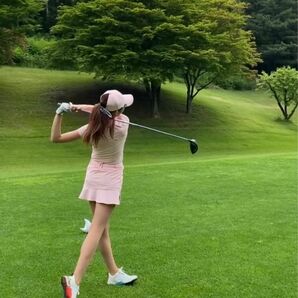 韓国ゴルフ　ボルヴィック　スカート