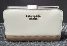 [新品][送料込] Kate spade(ケイトスペード) 財布 二つ折り サフィアーノレザー SPENCER スペンサー 二つ折り財布 * PWR00279 0007_画像7