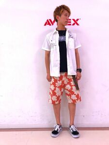 半額以下！ 定価9790円 AVIREX リーフ柄 ショートパンツ LEAF PATTERN SHORTS ピンク Mサイズ 新品/アヴィレックス