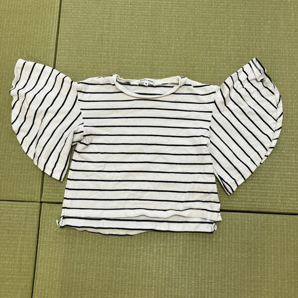 子供服 ボーダーTシャツ　トップス