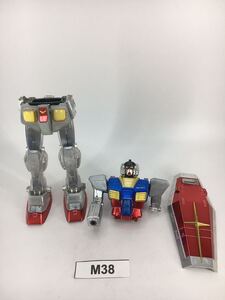 【即決】MG 1/100 RX-78-2 ガンダム コーティングバージョン ガンプラ 完成品 ジャンク 同梱可 M38