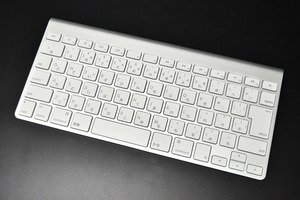 当日発送 Apple Wireless Keyboard 日本語 キーボード A1314 中古品 2-0228-13　JIS 電池　ワイヤレス　Bluetooth