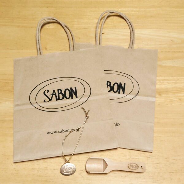 SABON　サボン　ウッドスプーン　チャーム　ショップ袋　紙袋