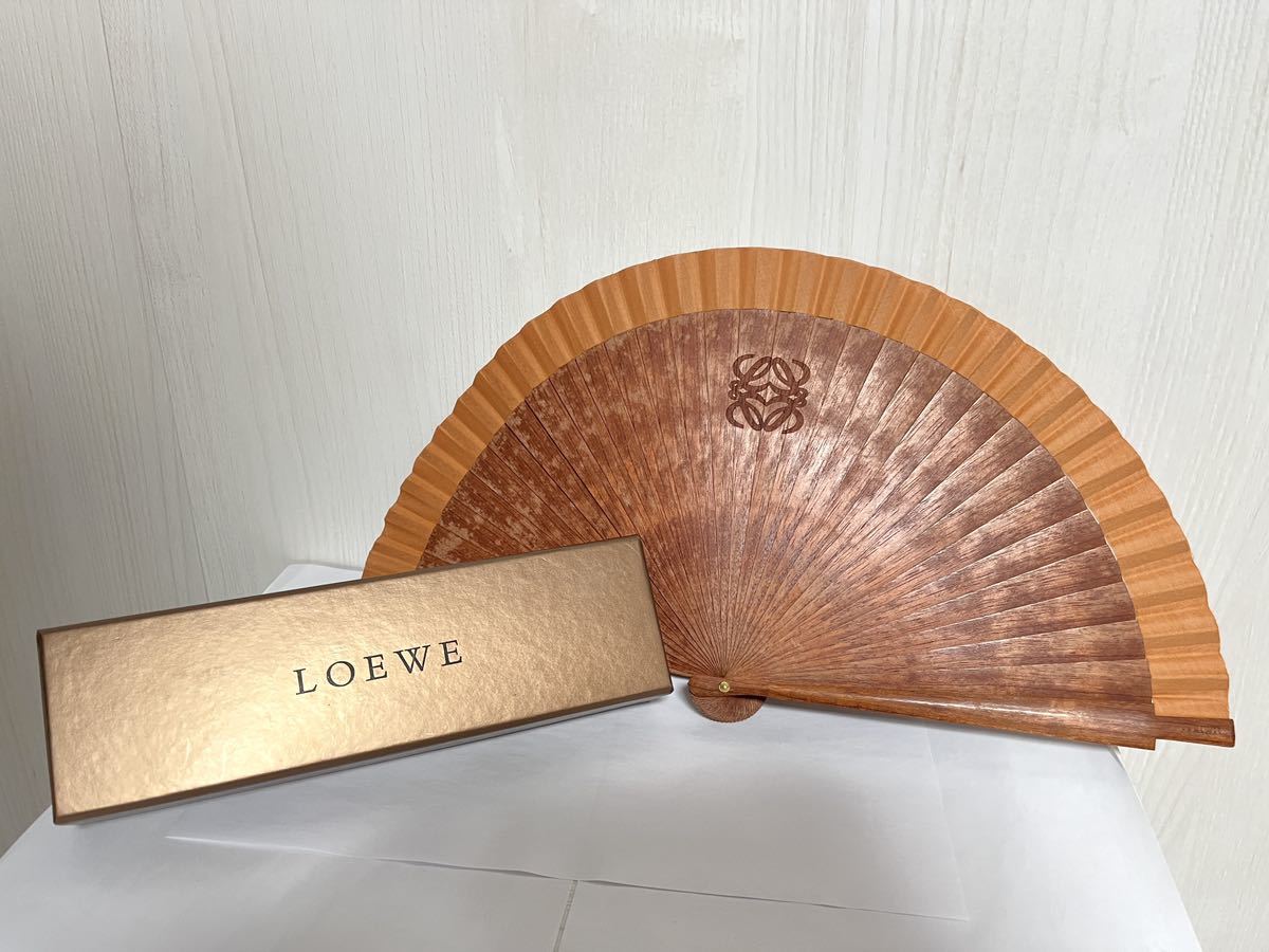 ヤフオク! -「loewe 扇子」の落札相場・落札価格