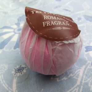 入浴剤　バスボール　Bath Ball　ROMANTIC FRAGRANCE【164】