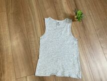 ☆中古品☆H&M タンクトップ　キッズ　サイズ134〜140㌢_画像1