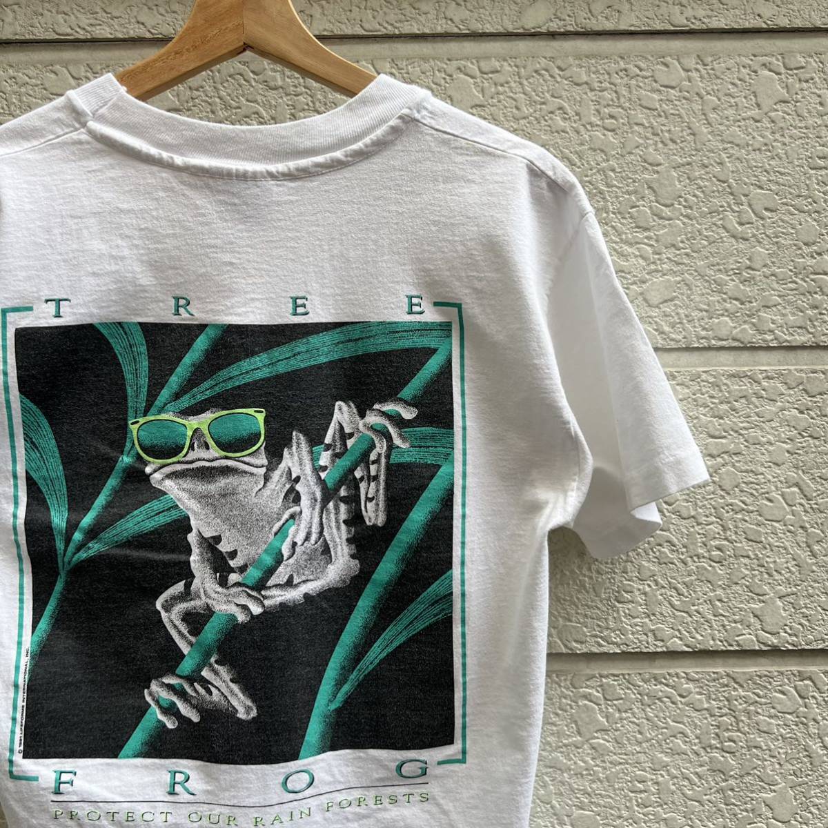 カエル プリントTシャツの値段と価格推移は?|3件の売買情報を集計