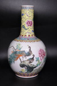 【友】中国古美術　中国景徳鎮製　粉彩　色絵　花瓶　花器　古玩　高さ34㎝