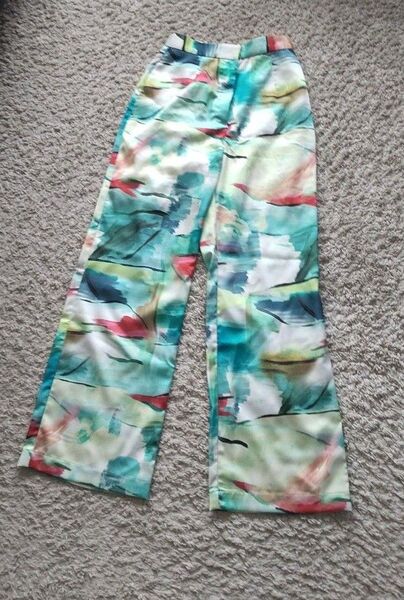 SLY SOUTH GARDEN SATIN パンツ