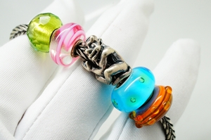 G17●美品 TROLLBEADS トロールビーズ ブレスレット 天然石ビーズ 銀無垢 925刻印 アクセサリー ガラス シルバー　