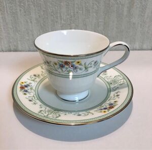 Wedgwood AGINCOURT 小さなカップ&ソーサー