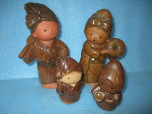 当時物1975年　沖縄海洋博記念　琉球親子人形４体セット　陶器製　昭和レトロ