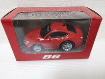 送料300円〜★非売品★トヨタ TOYOTA 86 プルバックカー ライトニングレッド 赤 カラーサンプル ミニカー ノベルティ_画像1