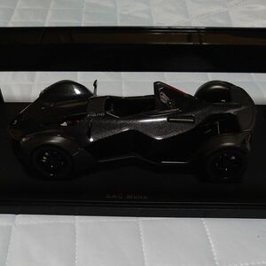 【開封品】オートアート1/18 BAC Mono ブラックメタリック