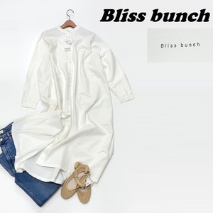 未使用品 Bliss bunch ホワイト バンドカラーシャツワンピース ボタン タグ カジュアルアウトドアレジャー羽織り通勤デイリー ブリスバンチ