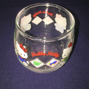 レトロ 激レア希少品 サンリオ1992年製ハローキティ ミニミニグラス コップ 当時物