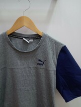 ★F042 PUMA プーマ 半袖Tシャツ バックプリント ナイロン生地 スポーツ サイズS グレー・紺系 _画像1