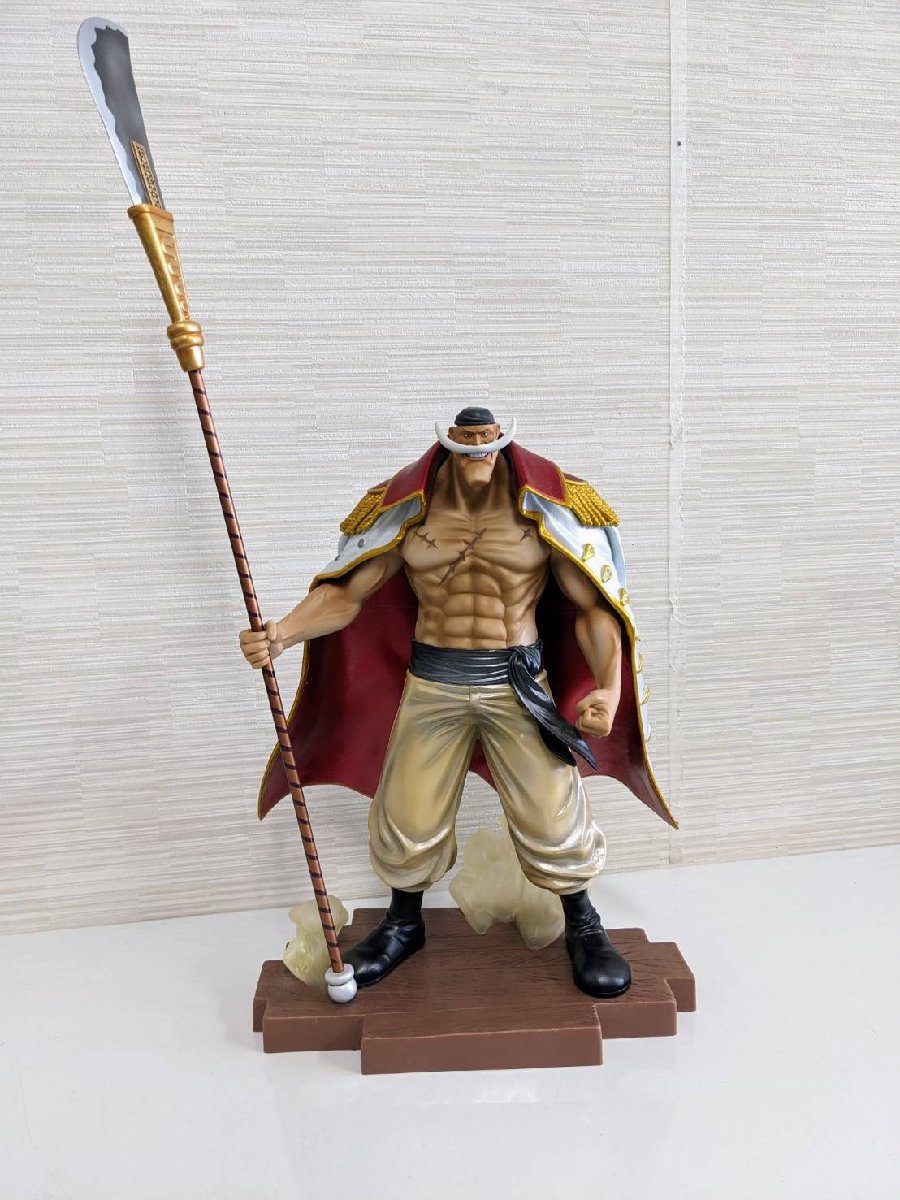 ヤフオク! 一番くじ 白ひげ b賞の落札相場・落札価格