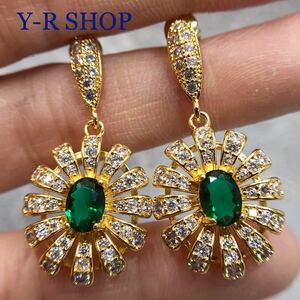  liquidation price * emerald . white topaz. . flower design earrings * lady's .... Gold color stone Cubic Zirconia new goods 