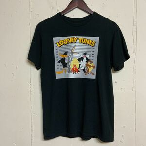 LOONEY TUNESルーニーチューンズ半袖Tシャツ古着メンズＭ黒 ブラック