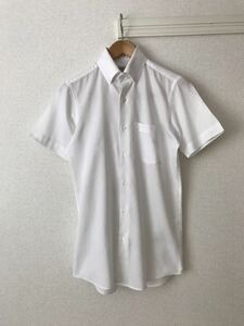 送料無料★Green Label Relaxingグリーンレーベルリラクシング★半袖ボタンダウンシャツ★WORK TRIP OUTFITS★サイズS スリムフィット★白2