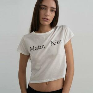 【新品】 未使用 MARTIN KIM マーティンキム Tシャツ ホワイト　レディース　クロップ丈 韓国 ブラックピンク