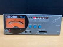 狩) 中古品 チューナー BOSS TU-8 GUITAR & BASS AUTO TUNER 通電確認 調律 チューニングメーター 20230720 (16-2)_画像2