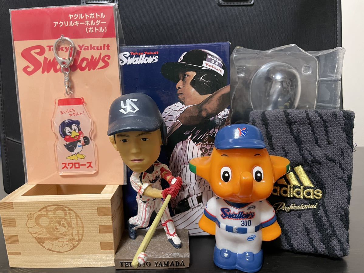 ヤフオク! -「山田哲人 ボブルヘッド」の落札相場・落札価格