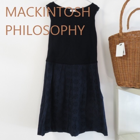 送料込 匿名配送 マッキントッシュフィロソフィー ワンピース　ニット刺繍コットン　紺　38 MACKINTOSH PHILOSOPHY