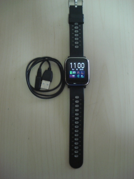 [送料無料 即決] Q58 Smart Watch スマートウォッチ USED