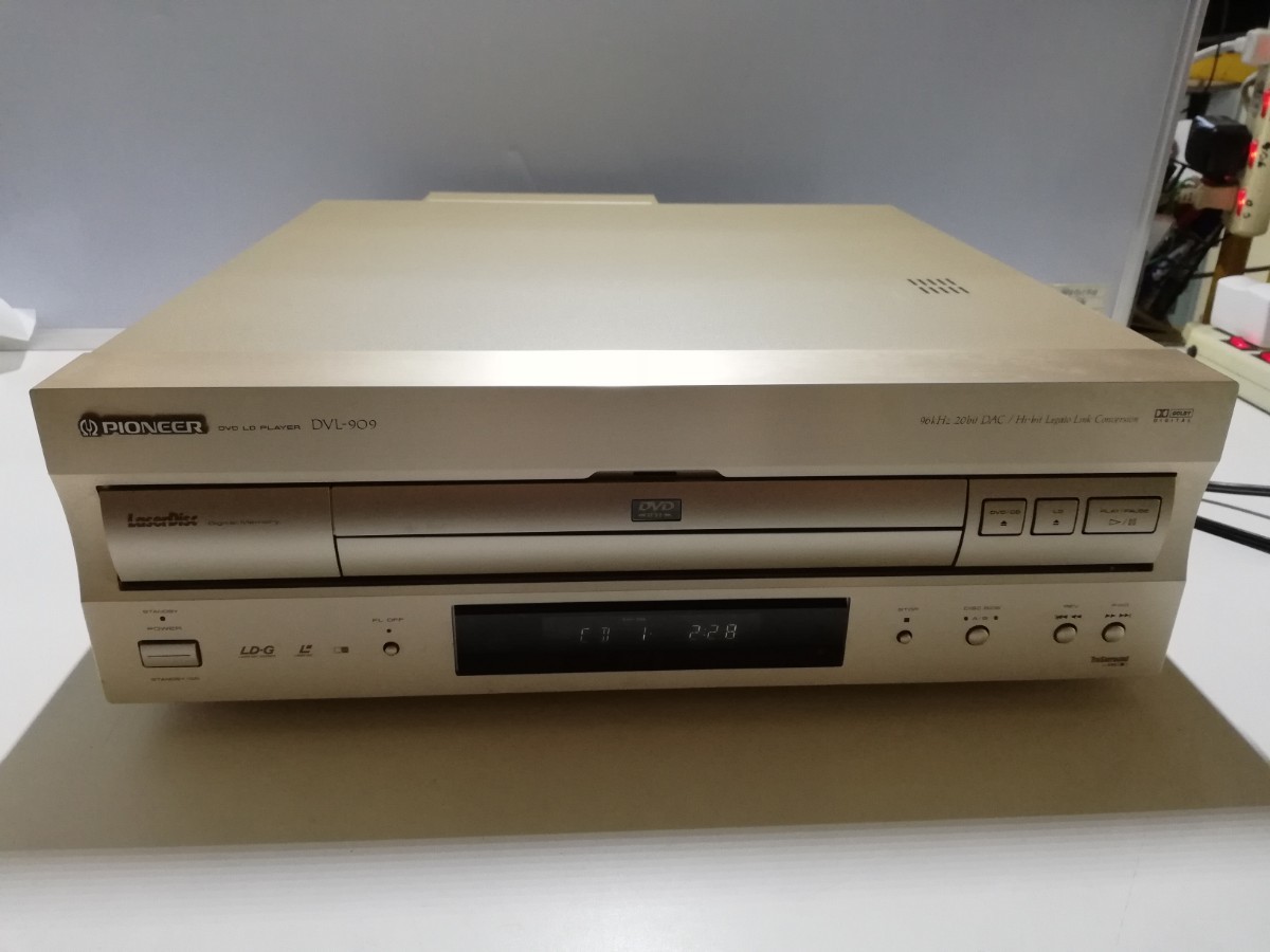 管104(通電再生簡易確認、中古現状、即発送)PIONEER パイオニア DVL