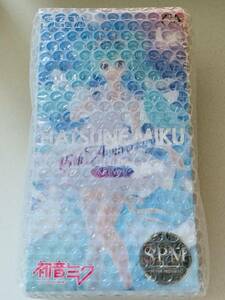 初音ミク 15th Anniversary KEI Ver. スーパープレミアムフィギュア SPM