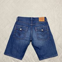 7B【着少】LEVIS リーバイス SP503-0036 ショートパンツ ハーフパンツ 短パン 半パン 32×13 デニム ジーンズ ジーパン 格安_画像2