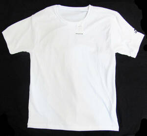 新品adidas ワンポイントTシャツ　白　Lサイズ