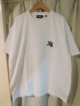 X-LARGE XLARGE エクストララージ OLD ENGLISH S/S TEE ホワイト XLサイズ ZOZOTOWN 完売 人気商品 送料￥230～ 値下げ！_画像2