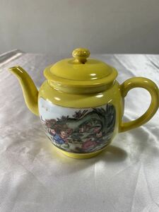 中国古玩　粉彩　大清嘉慶年製 茶壺