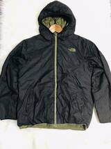 中古 THE NORTH FACE リバーシブル ジャケット ザ ノースフェイス 子ども用 キッズ カーキ 黒 ブラック 秋冬用 L 登山 キャンプ 山 長袖_画像4