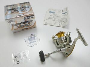 シマノ 06ツインパワーMg C3000 左巻き　／管理AS2467／02