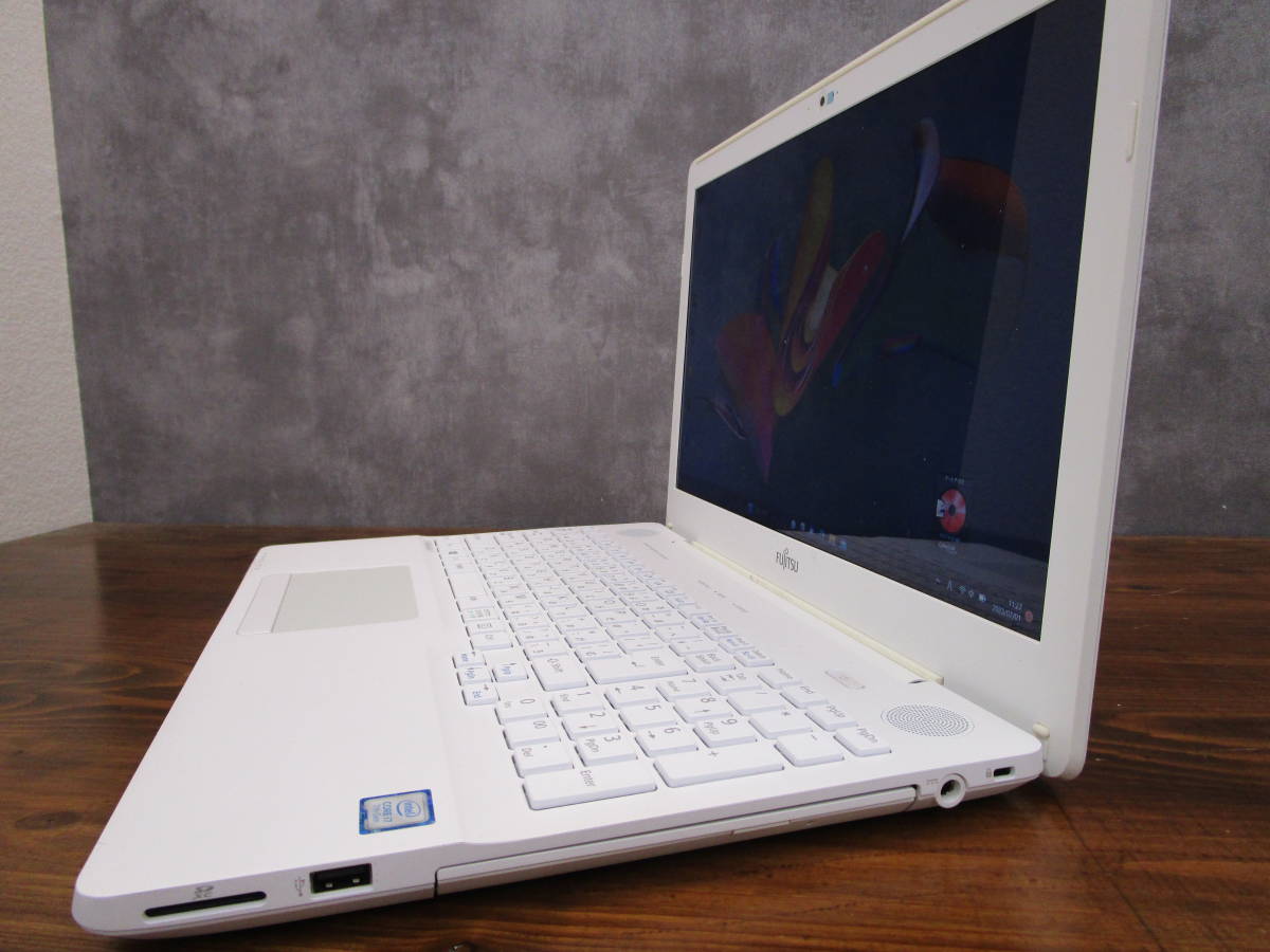 正常動作品Windows11☆富士通AH50/B3☆i7 7700HQ/メモリー8GB/新品