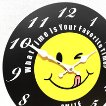 掛時計 SMILE CLOCK 壁掛け アメリカン 雑貨 スマイル ブラック アンティーク かわいい インテリア イエロー 店舗 可愛い_画像3