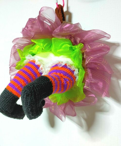 ハロウィン　リース　紫①　飾り　魔女　かぎ編み　編み物