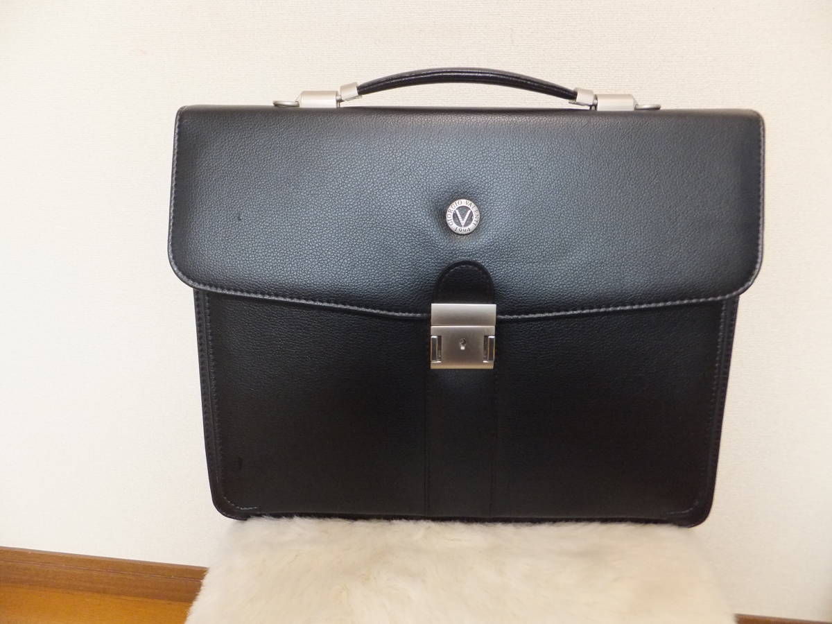 ヤフオク! -「giorgio valenti バッグ」の落札相場・落札価格