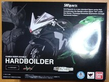 ○中古品○S.H.フィギュアーツ(真骨彫製法) 仮面ライダーW サイクロンジョーカー＋ハードボイルダー_画像3