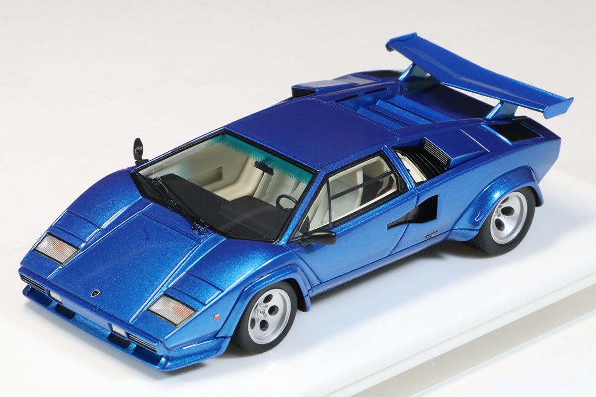 EM432F アイドロン 1/43 ランボルギーニ カウンタック 400S 1980 リア