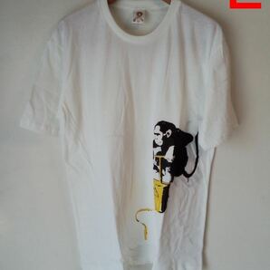 バンクシー banksy モンキーバナナボム 爆弾猿 アートTシャツ(Ｌ白)ナ27