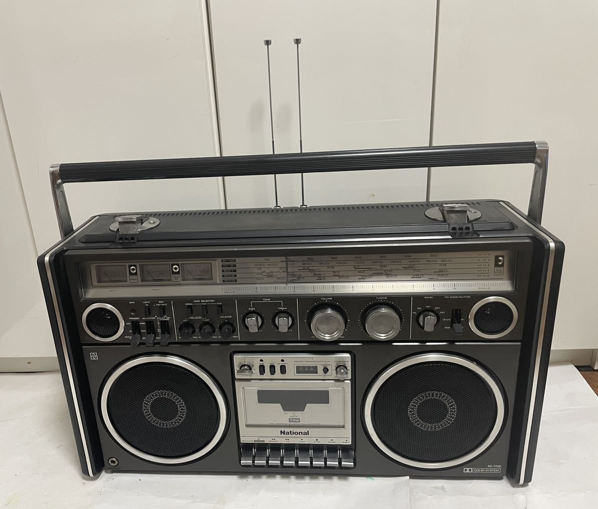 ヤフオク! -「ナショナルラジカセジャンク」の落札相場・落札価格
