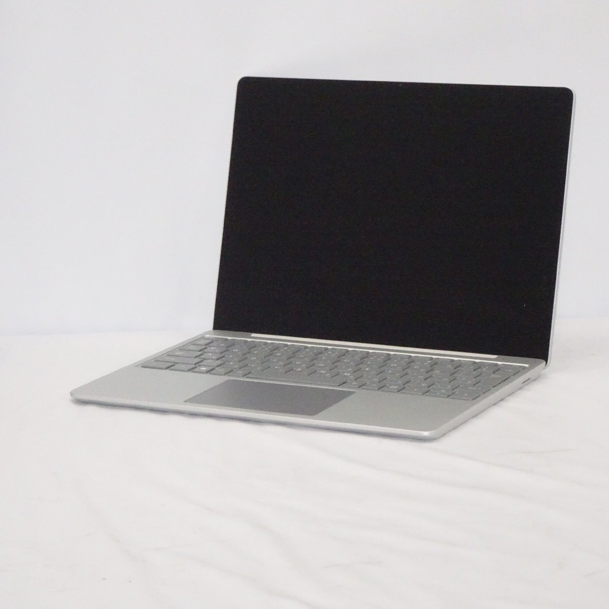 展示品】マイクロソフトSurface Laptop Go 1ZY00020 Core i5-1035G1