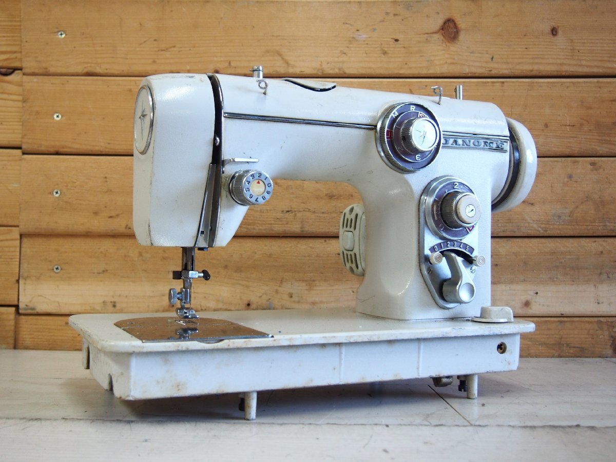 ヤフオク! -「ジャノメ ミシン 672」の落札相場・落札価格